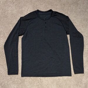 Lululemon Men's Black Long Sleeve Shirt
